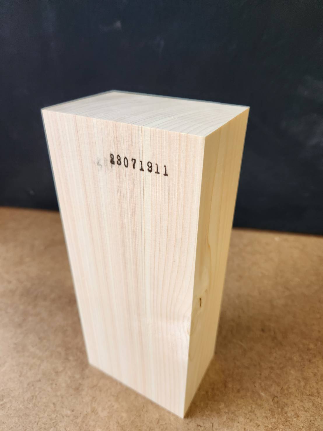 極上彫刻 天然素材 桧 彫刻 木材 木 素材 幅90mm以上120mm未満｜彫刻材,桧(ヒノキ
