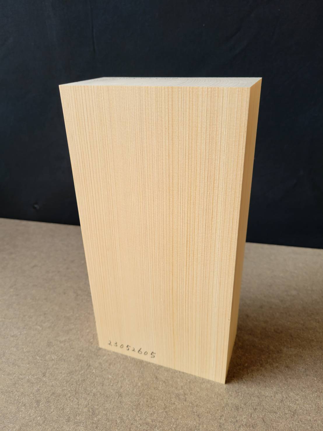 米桧　無垢　彫刻用木材　希少 桧 彫刻 木材 木 素材 幅120mm以上150mm未満｜彫刻材,桧(ヒノキ
