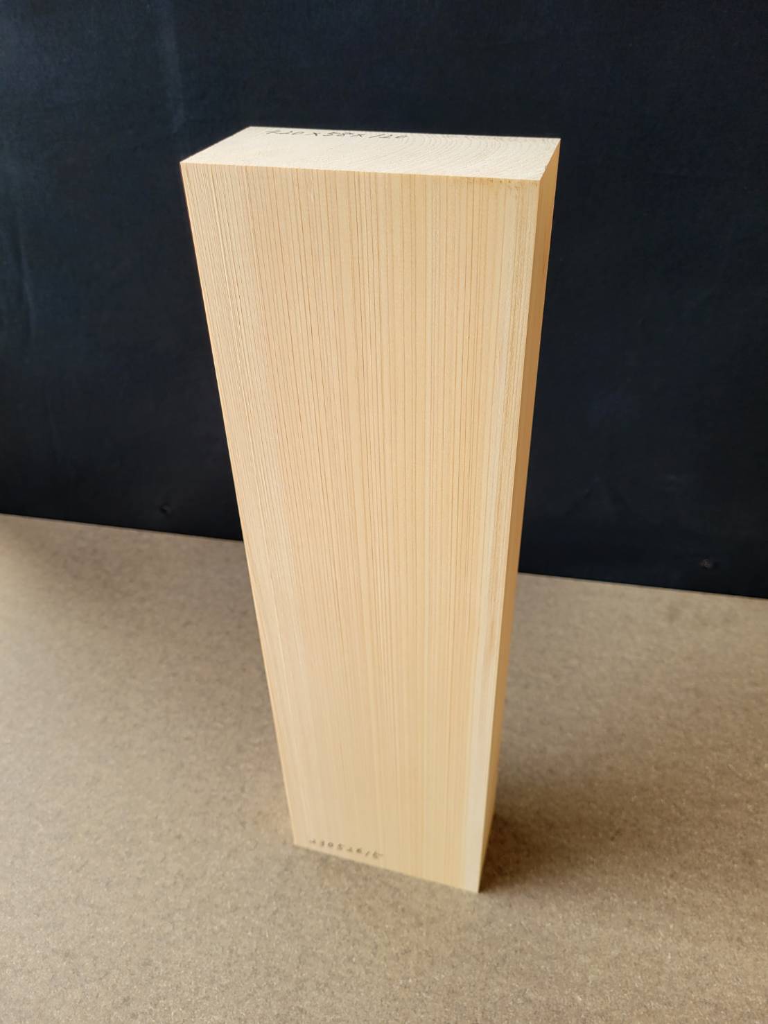 米桧　無垢　彫刻用木材　希少 桧 彫刻 木材 木 素材 幅120mm以上150mm未満｜彫刻材,桧(ヒノキ