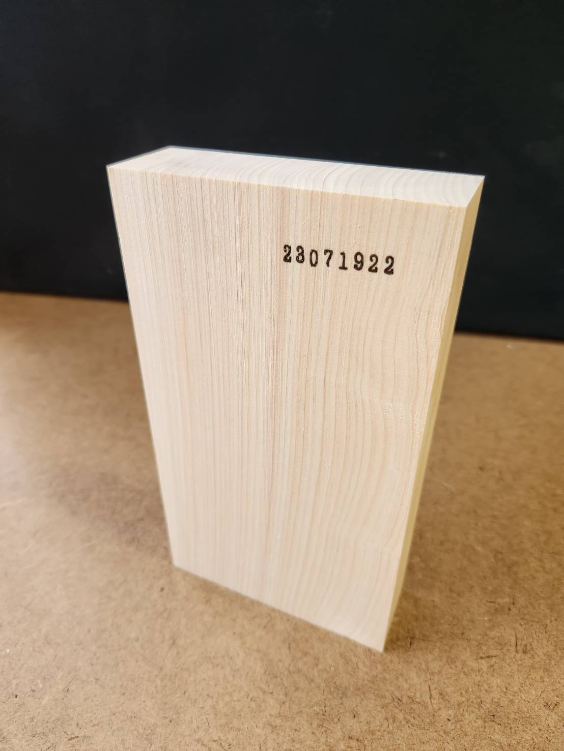 桧 彫刻 木材 木 素材 幅120mm以上150mm未満｜彫刻材,桧(ヒノキ)｜木材