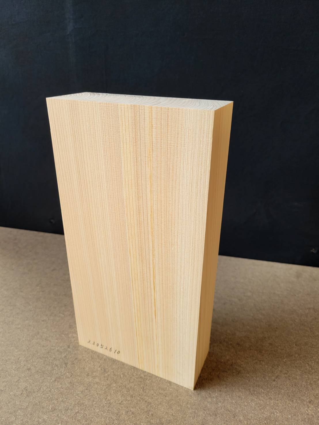 桧 彫刻 木材 木 素材 幅150mm以上210mm未満｜彫刻材,桧(ヒノキ)｜木材