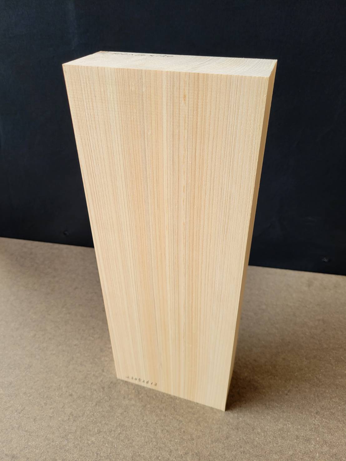 米桧　無垢　彫刻用木材　希少 桧 彫刻 木材 木 素材 幅150mm以上210mm未満｜彫刻材,桧(ヒノキ