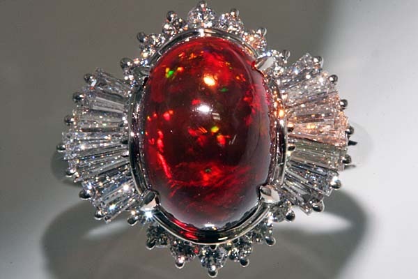 A423-16n0030【Bigオパール＆ダイヤモンド】Pt900リング