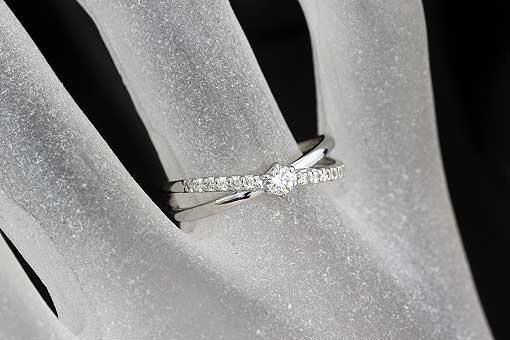 A56-19z0024【ダイヤモンド0.18cts】Pt900リング