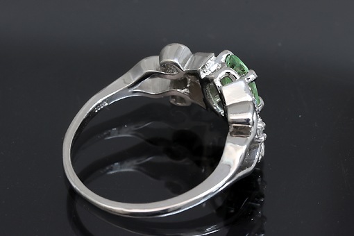 新品未使用】UVで色変化！天然ハックマナイト Pt900リング 0.35ct 