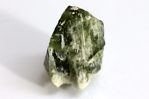 ts-4-17【グリーンスフェーン（sphene）17cts】原石