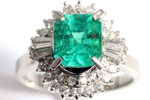 K18.750刻印　本翡翠指輪,カフス　トコト　4.5g 東N7-0930☆2F K18.750刻印 本翡翠指輪,カフス トコト 4.5g 東N7-0930☆2F