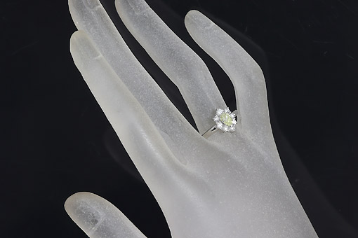 A586-25n0344【ダイヤモンド 0.72cts】Pt900ダイヤモンドリング