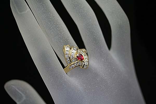 A318-14z0373【ルビー&ダイヤモンド】K18デザインリング