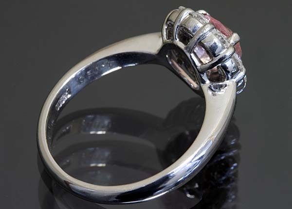 et1-8-248【蓮色サファイア&ダイヤモンド】Pt900リング