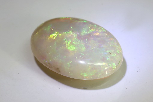 オパール 海外で愛されるシチズンの個性派ダイバーズ「オルカ」が洗練されて日本