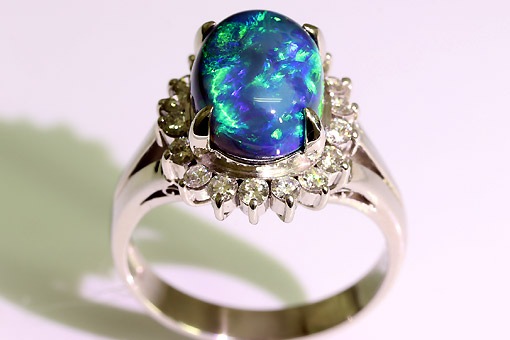 pt900ダイヤ入りブラックオパールファッションリング17 Black Opal Pt900ブラックオパール ダイヤモンドリング (NO