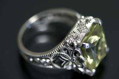 ijt07nt-362【リビアングラス4.85cts】ネオクラッシックリング