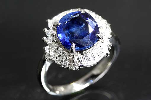 A391-in0778-14【サファイア3.33cts&ダイヤ0.65cts】Pt900リング