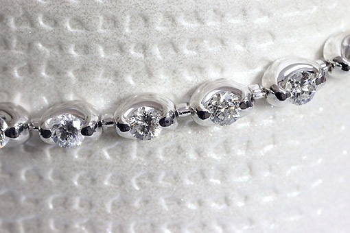 A402-16g0058【ダイヤモンド2.00cts】K18WGブレスレット