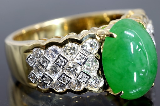 H3-17z0236【翡翠4.30cts&ダイヤ1.23cts】K18/Pt900リング