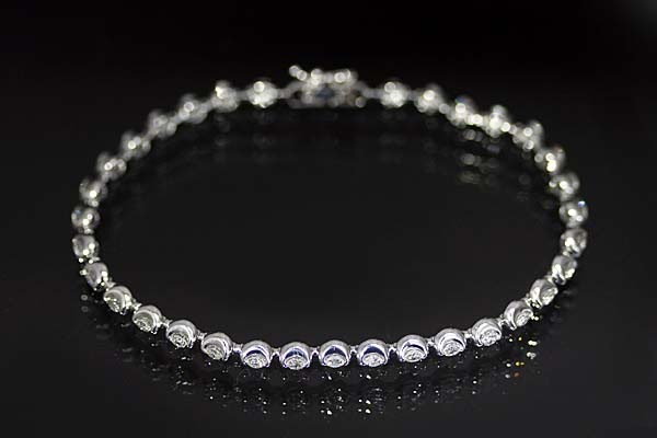 A402-16g0058【ダイヤモンド2.00cts】K18WGブレスレット