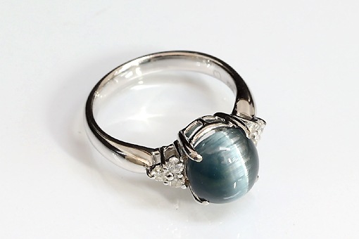 A573-22n0108【トルマリンキャッツアイ3.82cts】Pt900ダイヤ入りリング