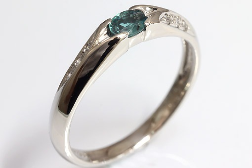 専用 Pt900 アレキサンドライト・ダイヤモンド リング 希少 Pt900 アレキサンドライト ダイヤモンド リング 0.17ct D0.144ct
