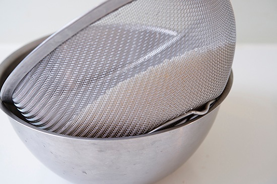 ラバーゼ ステンレス丸ざる<br>中 21cm