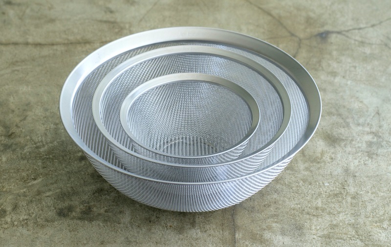 ラバーゼ ステンレス丸ざる<br>小 15cm