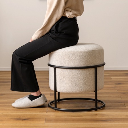 マシブ ラウンドスツール｜PC-507｜ゆったりとしたデザインのラウンド