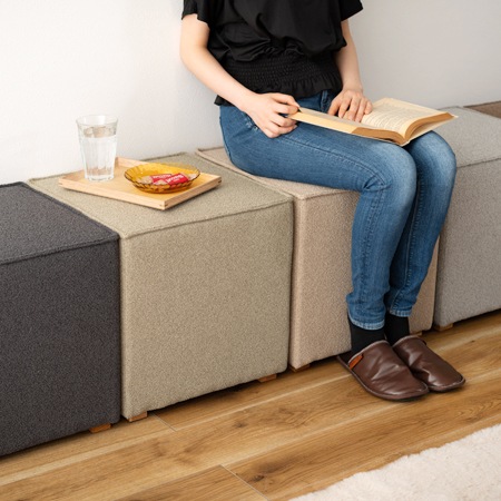 キューブスツール｜CL-801｜キューブ型のフォルムとシンプルなカラー