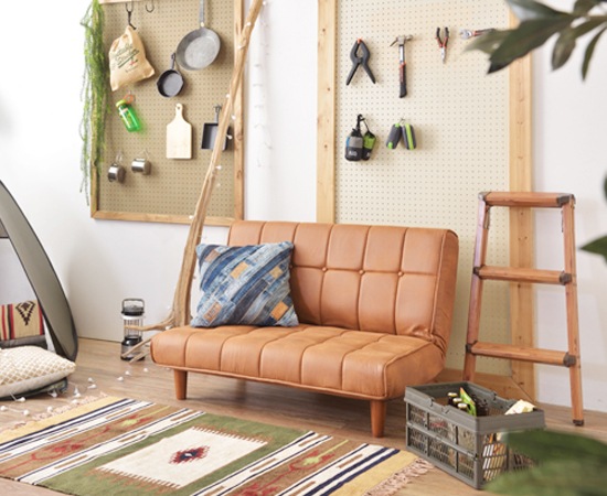 LOGO】フロアソファ（2人掛け）｜アメリカンスタイル｜存在感｜少し