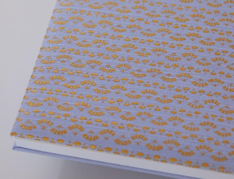 一代御朱印帖　薄鳩羽色　扇面