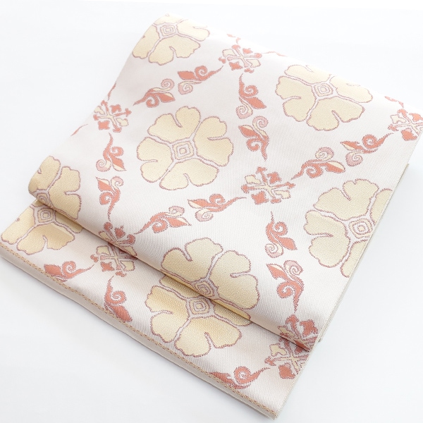 1_000000000043.jpg?1678209903