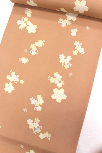 最高級正絹おしゃれ長襦袢「桜に鹿の子とぼかし」 | すべての商品 