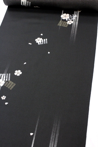 おまとめ追加分　さらりと纏う　丹後ちりめん　雪輪柄の飛び柄小紋 おまとめ追加分 さらりと纏う 丹後ちりめん 雪輪柄の飛び柄小紋