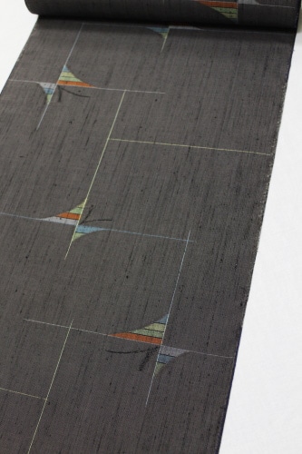 最高級十日町紬「幾何学蝶飛び柄」 | すべての商品 | きものサロンながしま