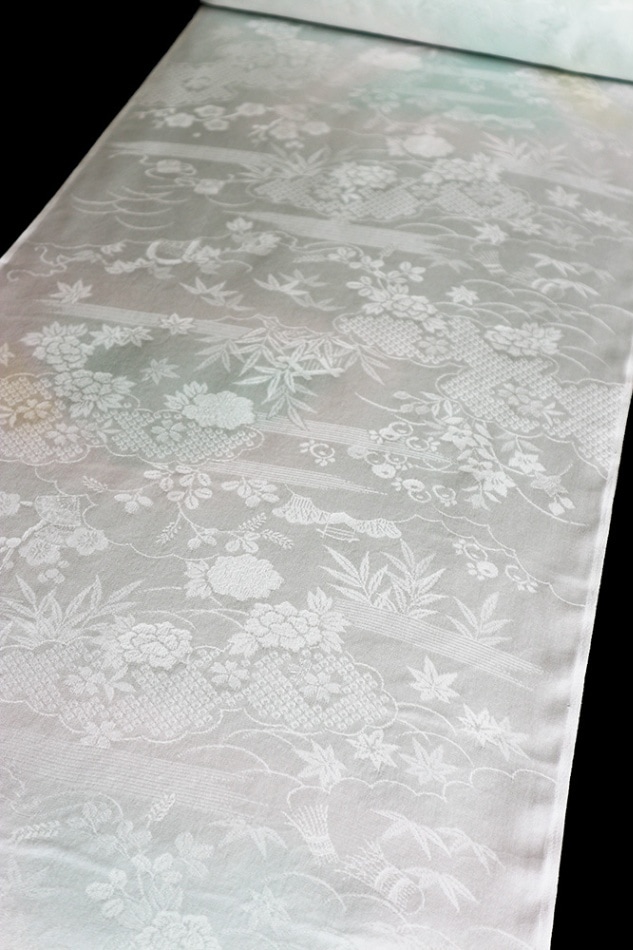 花ごよみ　最高級長襦袢地　綸子長襦袢　最高級丹後ちりめん　長さ13、5 反物 000000011424_Rs1zwQG.jpg