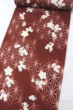 最高級正絹お洒落長襦袢「さや型の地紋と麻の葉に桜」 | すべての商品