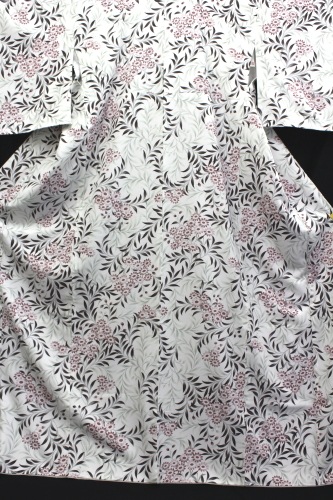 �ݥꥨ���ƥ뾮���Ω�ƾ夬�����֤�鲡�