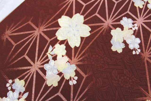 【絹工房112】高級手縫仕立付★最新作★お洒落・麻の葉柄長襦袢★小粋なじゅばん！ 絹工房40高級手縫仕立付☆最新作☆お洒落・麻の葉柄長襦袢