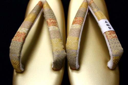 ̾��˱�������������������̾ʪ����