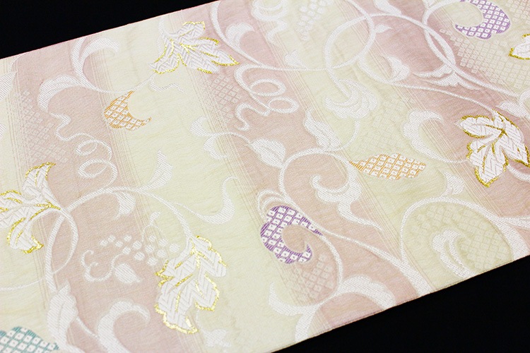 ���ؿ���ɿ�ʪ����������̾�Ų��ӡֲ��ʤܤ����˼��λҤ��ա�