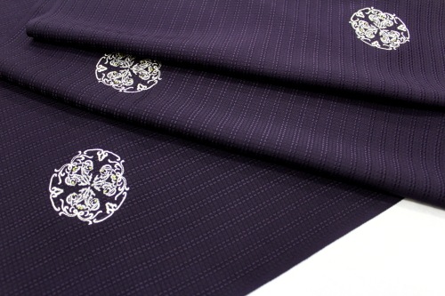 最高級丹後ちりめん逸品着尺「刺繍飛び柄 華紋」 | 販売着物商品,和装