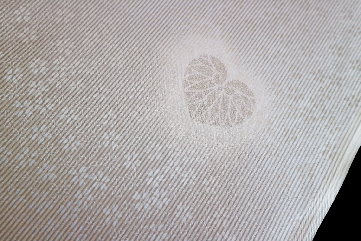 �ǹ�餪�����Ĺ��ۡ����ڤ˰���