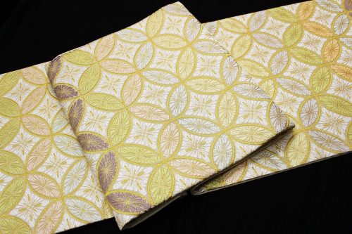 �����ؼ��ˤ���������ǹ��ð�������ˬ�����˱�ྮ����������ؤܤ����ȶ�̡ס����ؿ��Ϲ����ѿ�ʪ�������ӡּ�������פ���Ω����°�ʹ�