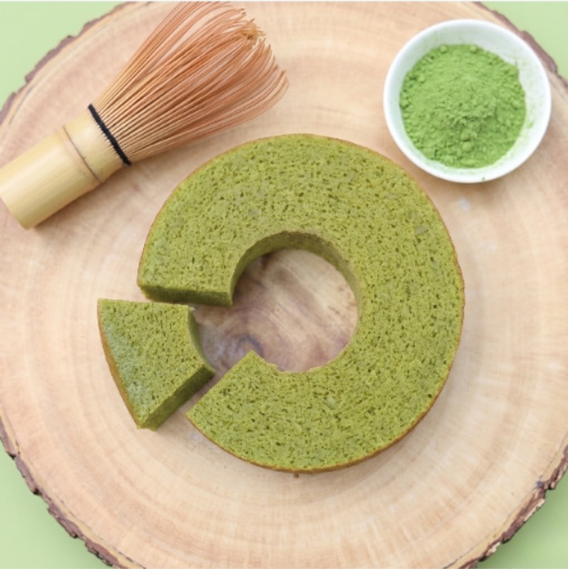 【地元西尾産の濃厚抹茶】ソフトバウム　抹茶