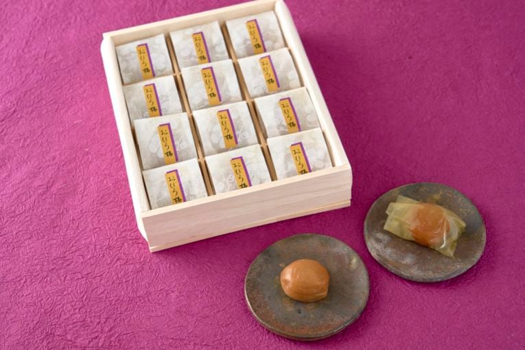 白板こぶ巻おぼろ梅 12粒入 個包装｜北海道産バッテラ昆布で包んだ上品な梅干しギフト