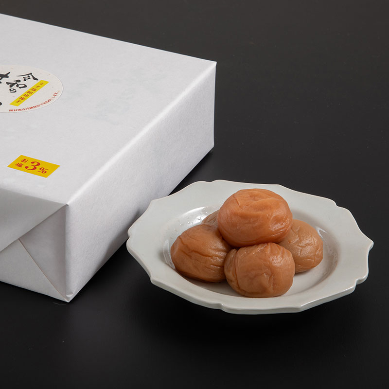 【冬季限定・塩分3％】令和のはちみつ梅 350g｜とろけるような甘さとやさしい酸味の特別仕立て｜紀の里食品