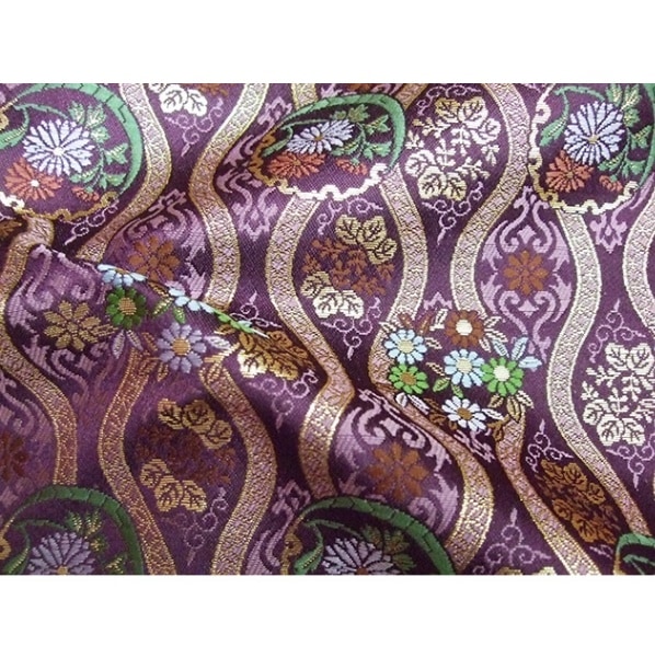 金襴生地 定番　-花雪輪に立湧文-