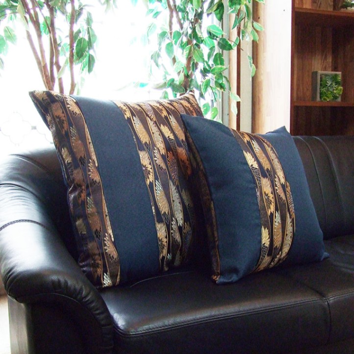 和モダンクッションカバー -立湧に八重菊緞子-通販｜きんらん和布