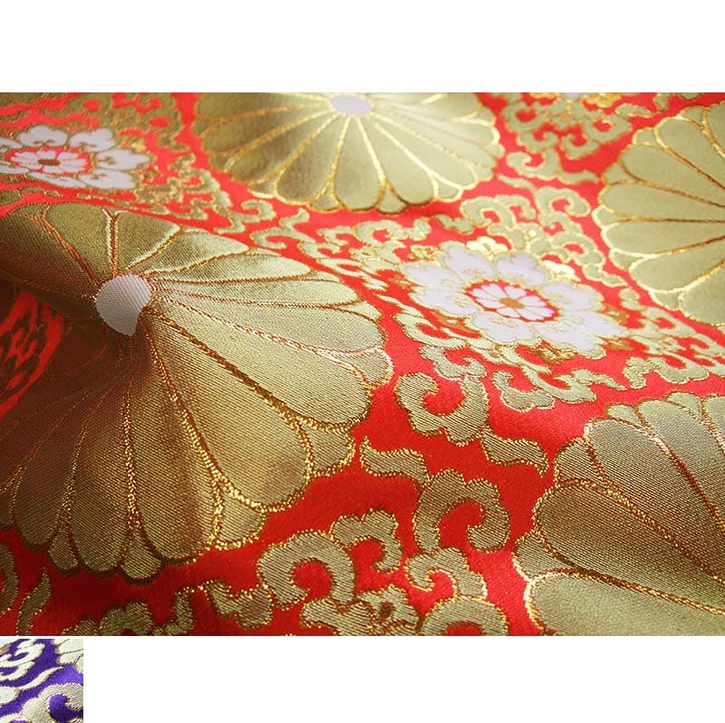 仏事用金襴　-上粋柳金通　十六菊金金通-