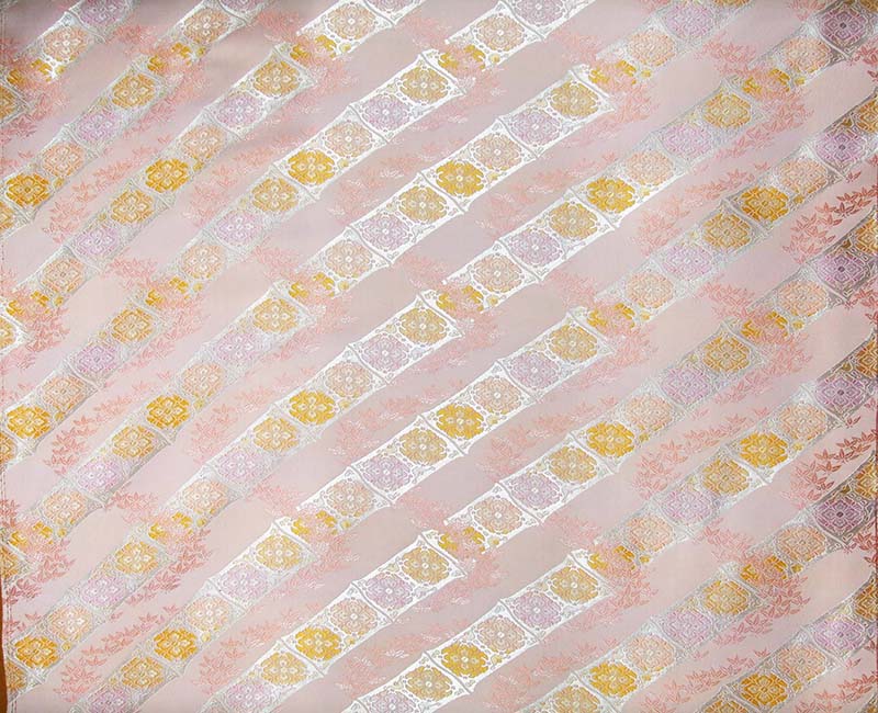 金襴生地 定番　-竹に花菱-