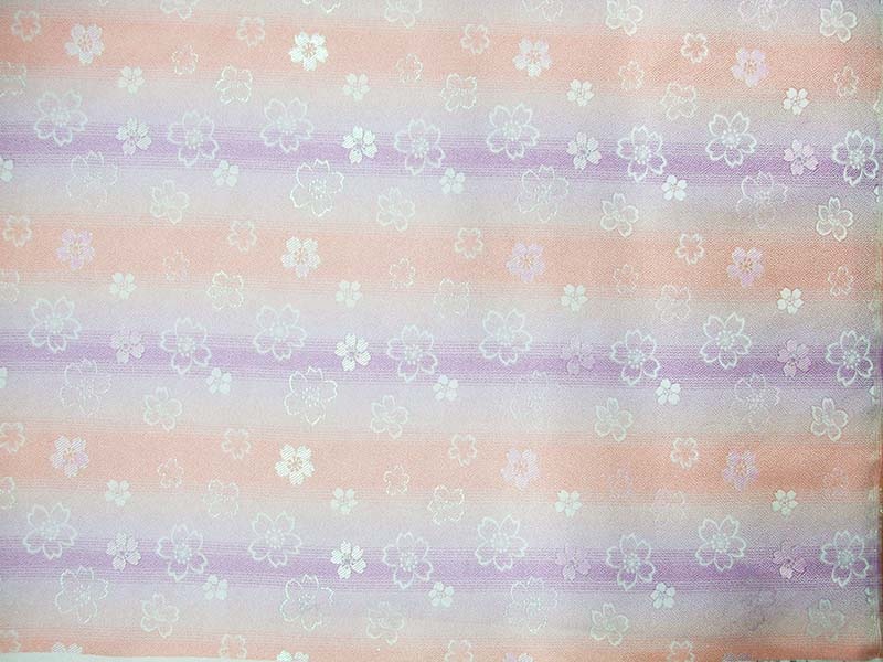 金襴生地 定番　-桜に芯ぼかし-